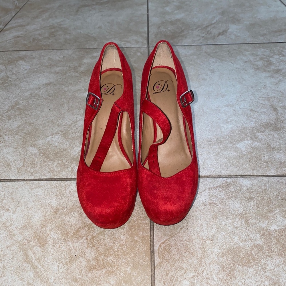 Red Wedged Heels